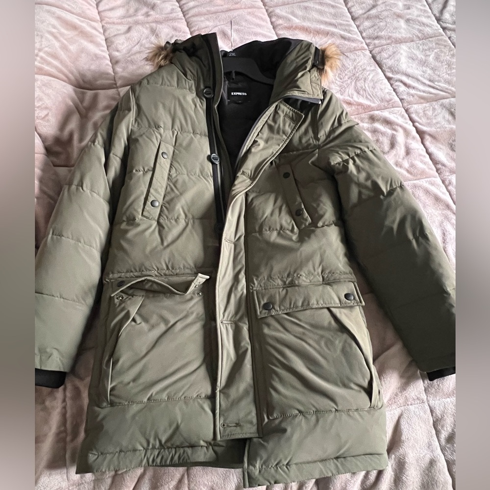 Hooded Parka - Picture 3 of 3